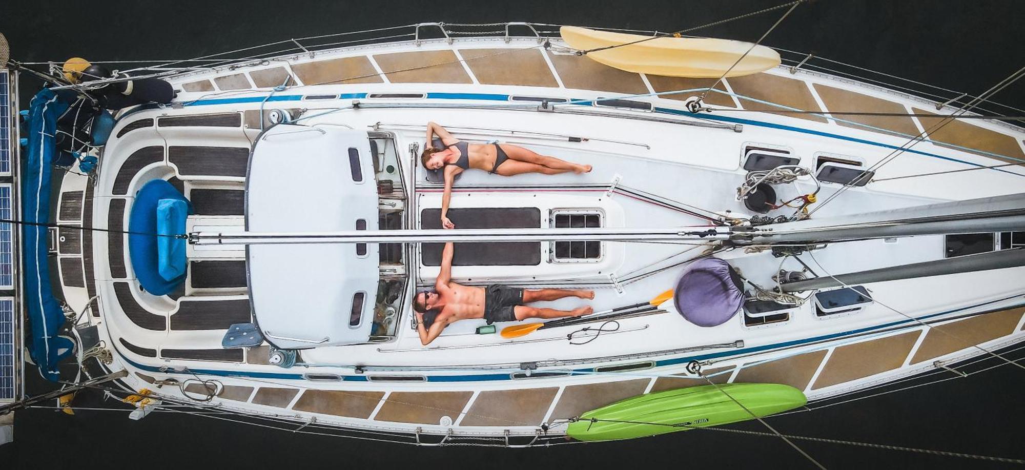 2 Nuits Insolites & 1 Excursion Voile A Bord Du Voilier Mori Ora Moorea Buitenkant foto